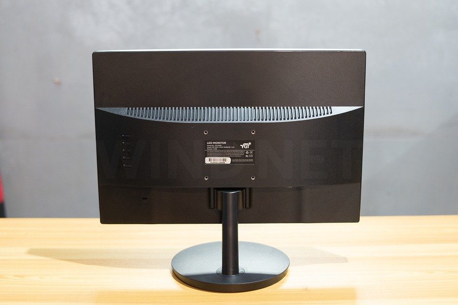 YGT TN19HD 19" LED 60hz - Image 2